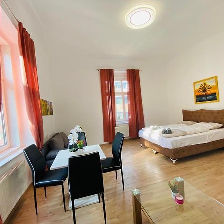 וינה Quad-Room Near Prater Stern מראה חיצוני תמונה