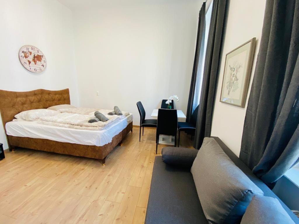 וינה Quad-Room Near Prater Stern מראה חיצוני תמונה