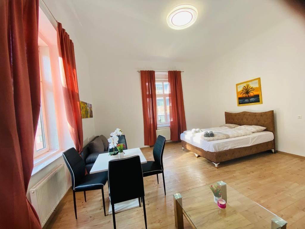 וינה Quad-Room Near Prater Stern מראה חיצוני תמונה