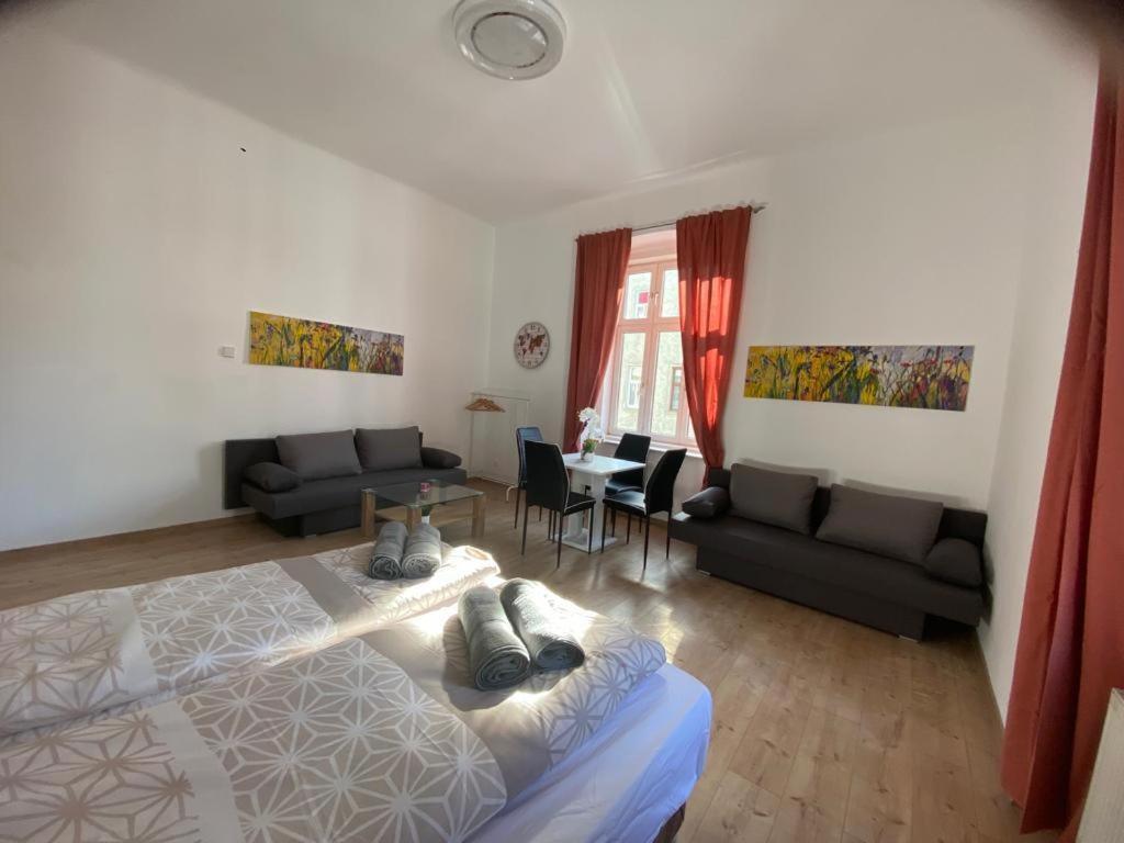 וינה Quad-Room Near Prater Stern מראה חיצוני תמונה