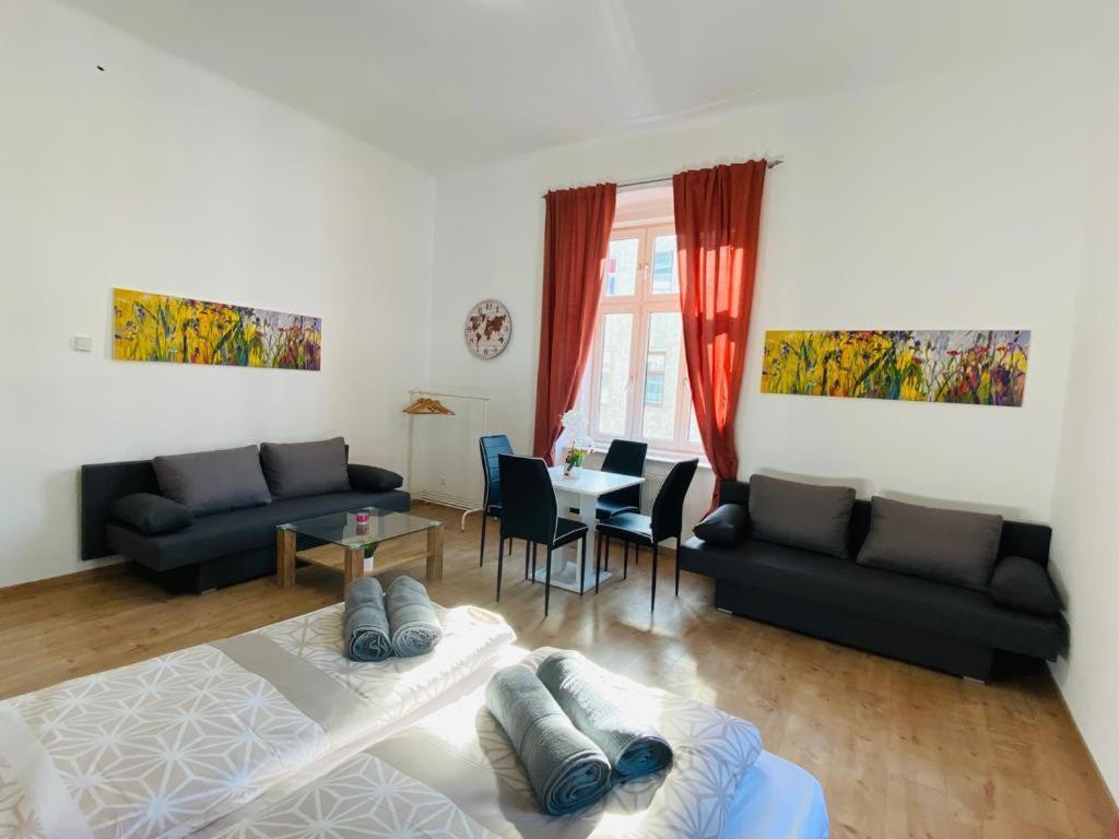 וינה Quad-Room Near Prater Stern מראה חיצוני תמונה
